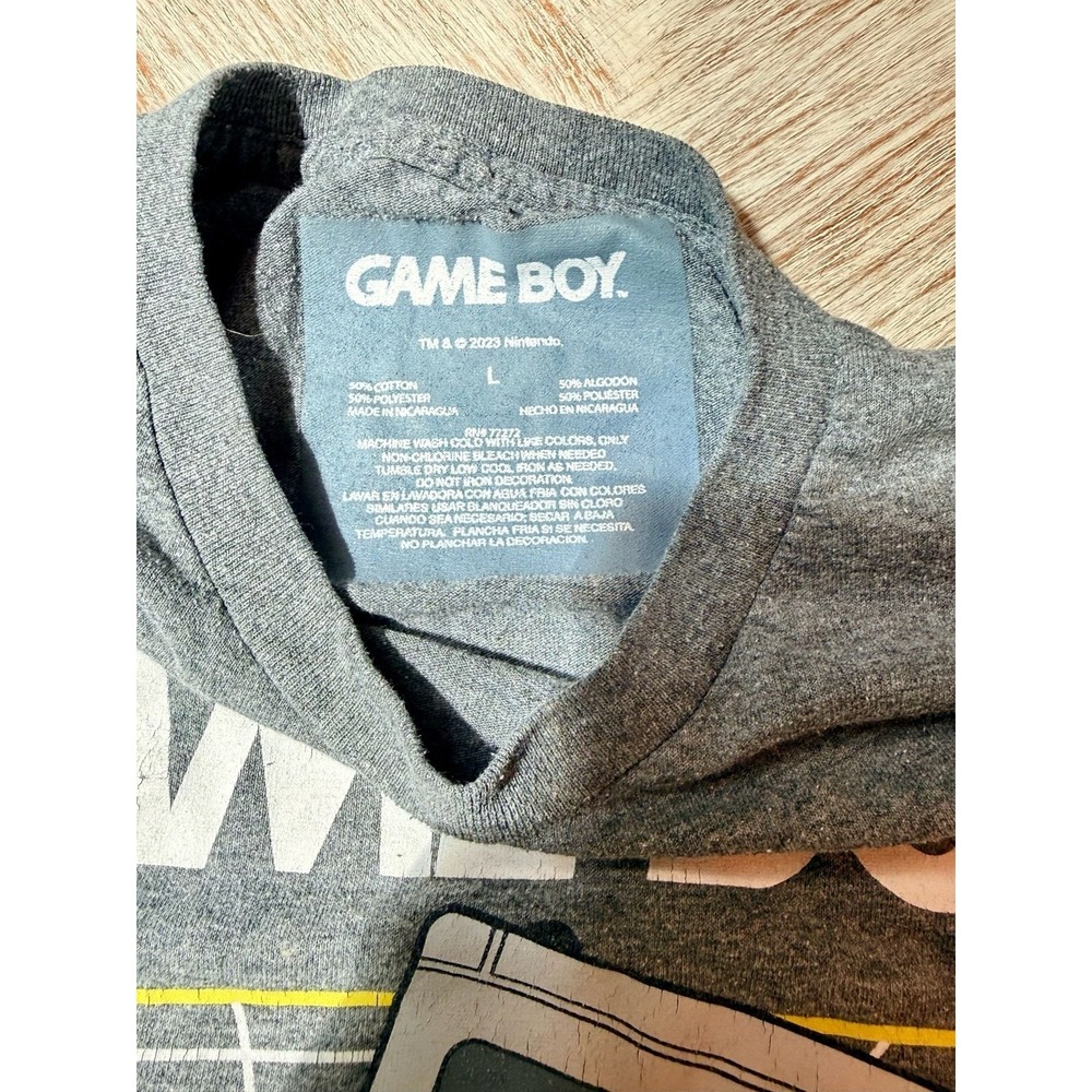 Nintendo Game Boy Since '89 Graphic T-Shirt Large - Picture 2 of 5